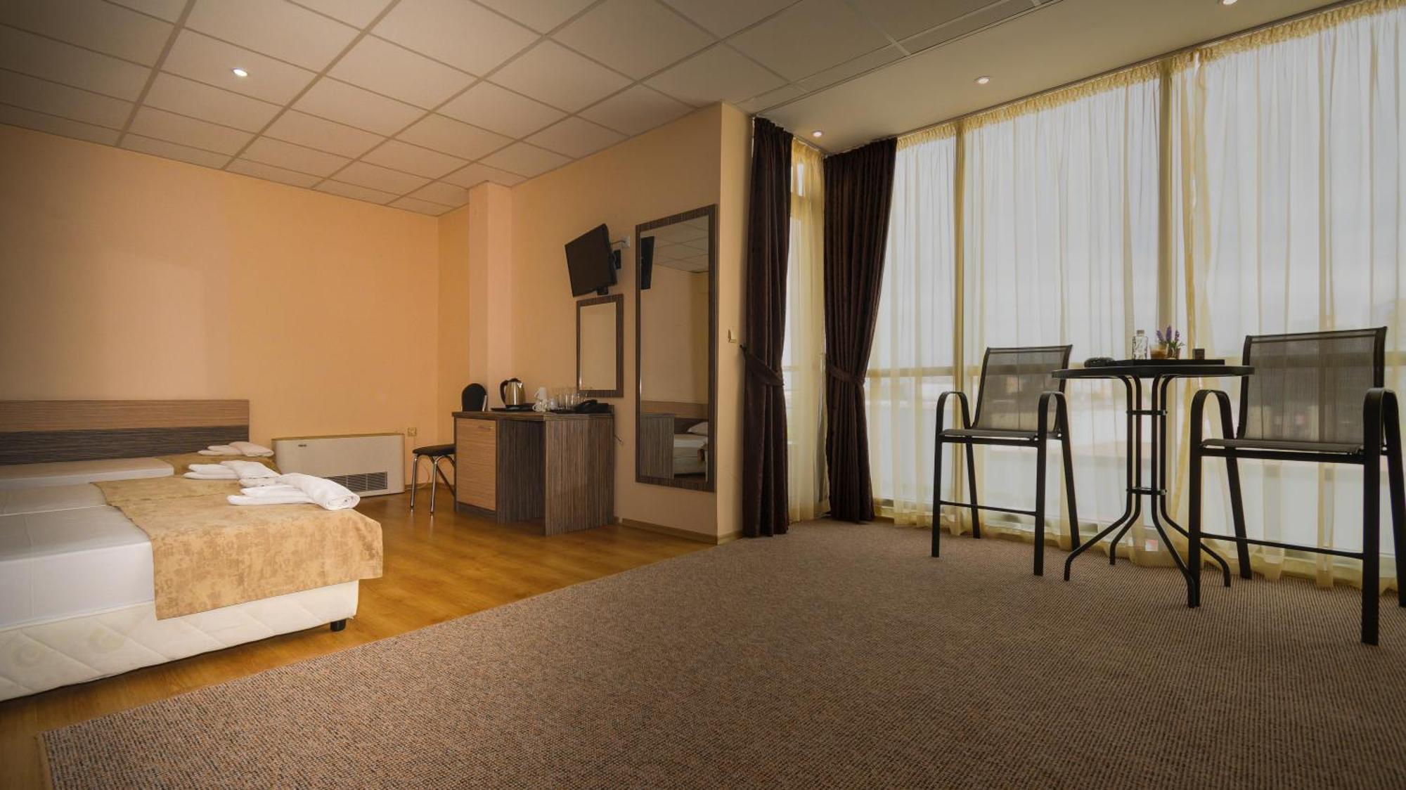 Hotel City Burgas Exterior foto